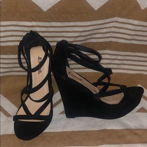 Just Fab black strappy wedges size 6.5